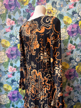 Load image into Gallery viewer, Valentino Runway Model Dress &amp; Jacket