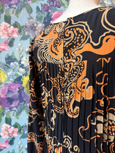 Load image into Gallery viewer, Valentino Runway Model Dress &amp; Jacket