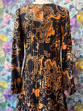 Load image into Gallery viewer, Valentino Runway Model Dress &amp; Jacket