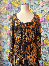 Load image into Gallery viewer, Valentino Runway Model Dress &amp; Jacket