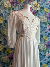 Load image into Gallery viewer, Anna Belinda Quilted Prairie Dress