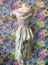Load image into Gallery viewer, Ceil Chapman Cornflower Cocktail