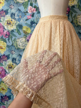 Load image into Gallery viewer, Buttercream Lace Ensemble