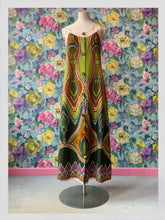 Load image into Gallery viewer, Dorothy Perkins Maxi Dress