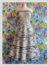 Load image into Gallery viewer, Strapless Cotton Ribbon Dress