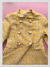 Load image into Gallery viewer, Daffodil Yellow &amp; White Spring Vintage Coat