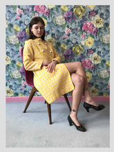 Load image into Gallery viewer, Daffodil Yellow &amp; White Spring Vintage Coat