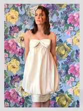 Load image into Gallery viewer, White Balloon Cocktail Dress