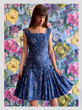 Load image into Gallery viewer, Susan Small Pleated Cotton Dress